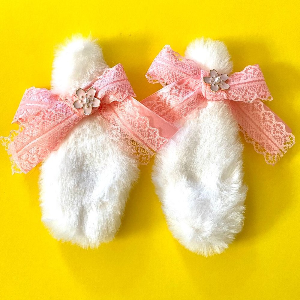 Hot Topic White And Pink Sakura Bow Puppy Ear Hair Clips